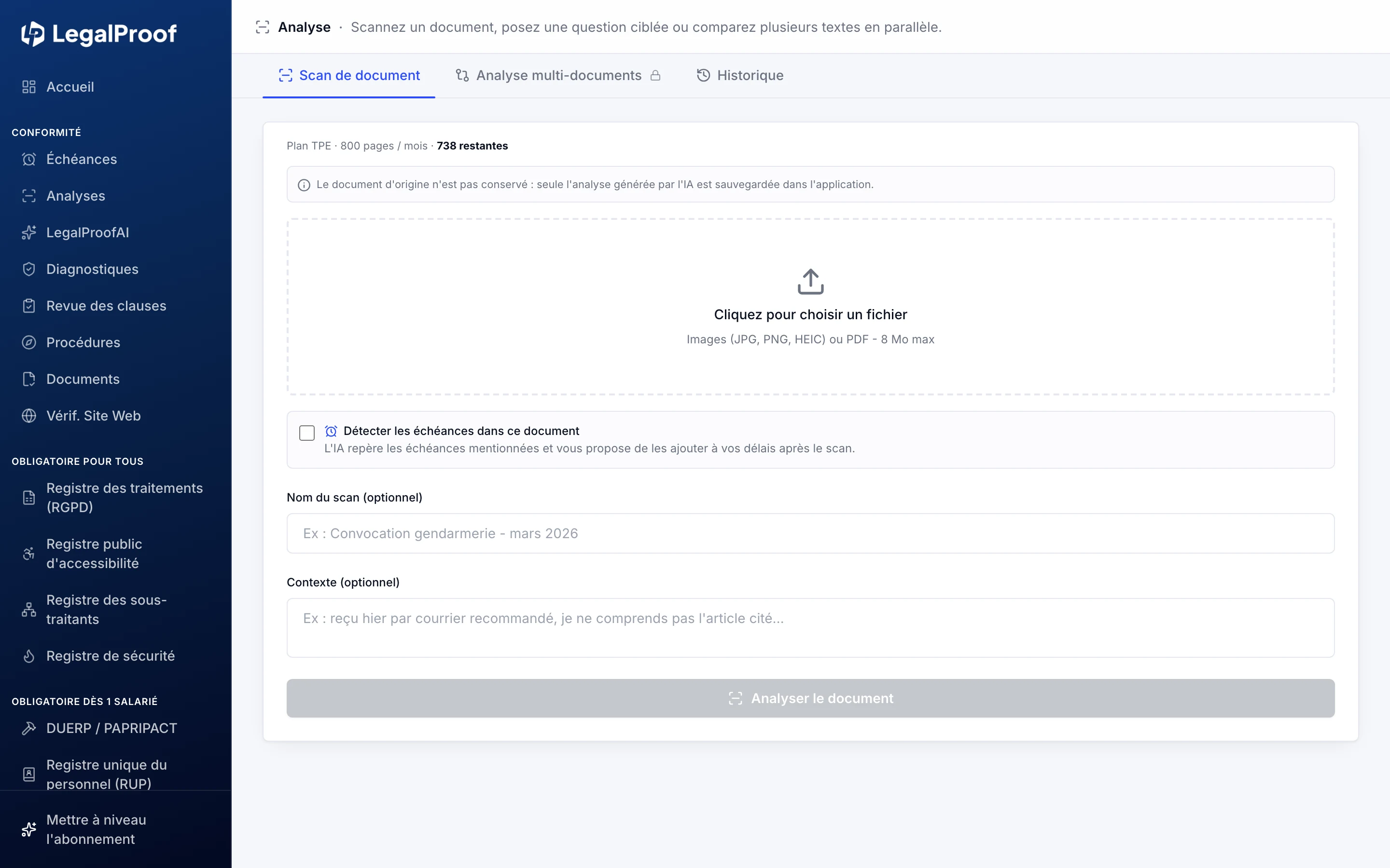 Analyse de document dans LegalProof : la zone de dépôt d'un fichier, le nom du scan et le champ de contexte, avec le quota de pages restantes